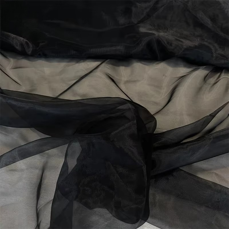 Mistlace 5 Yards Black Crystal - огляд і ціна Crystal Mesh Fabric